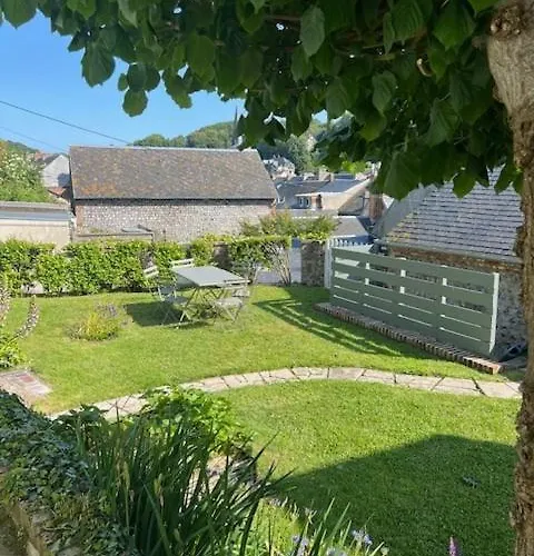 Elle Вилла Ипор